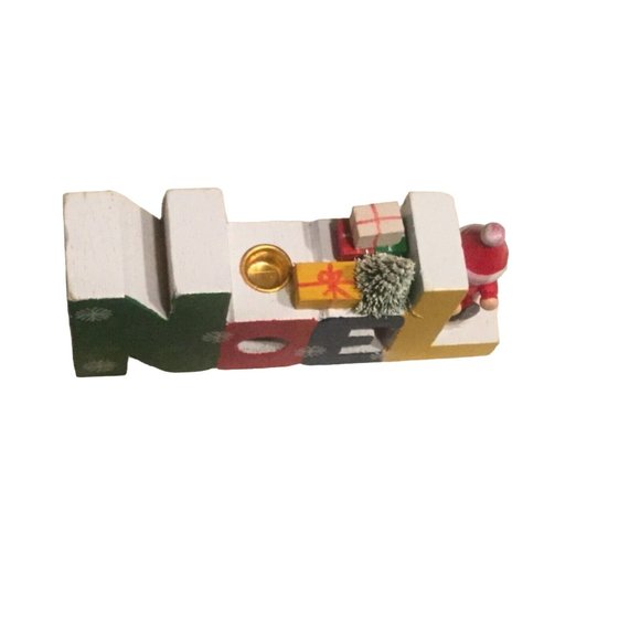 VINTAGE WOOD NOEL CANDLE HOLDER WITH BOTTLEBRUSH TREE SANTA decor - Picture 3 of 10